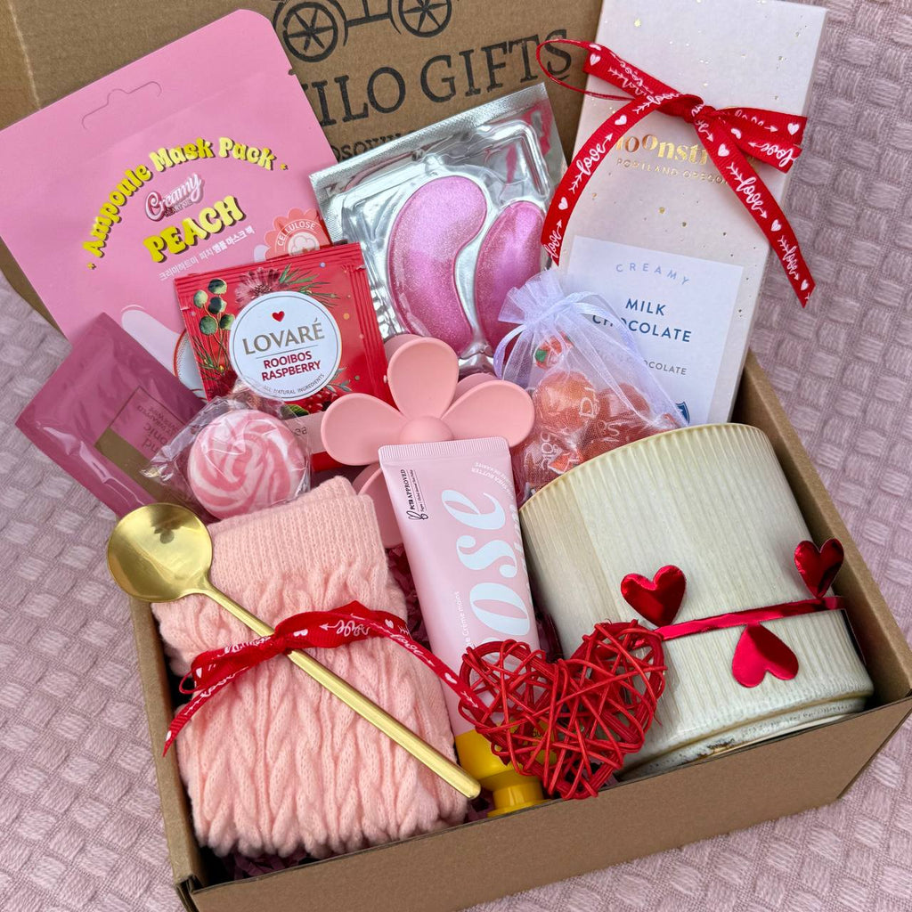 Relax Self-Care Gift Box – Cozy Spa Set with Treats