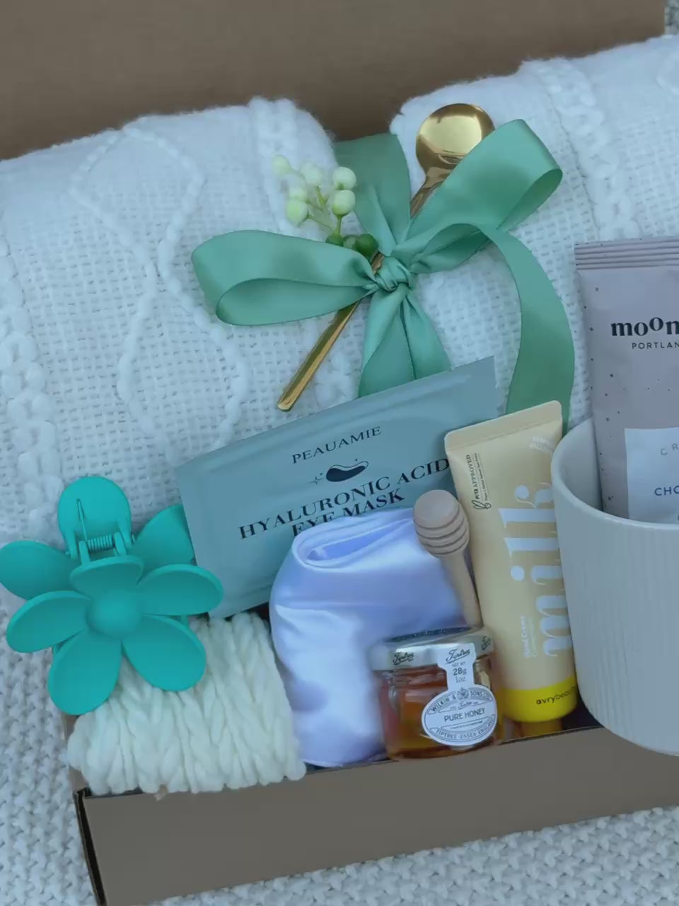 🌿 Mint Serenity Box – Calm, Comfort & Gentle Care